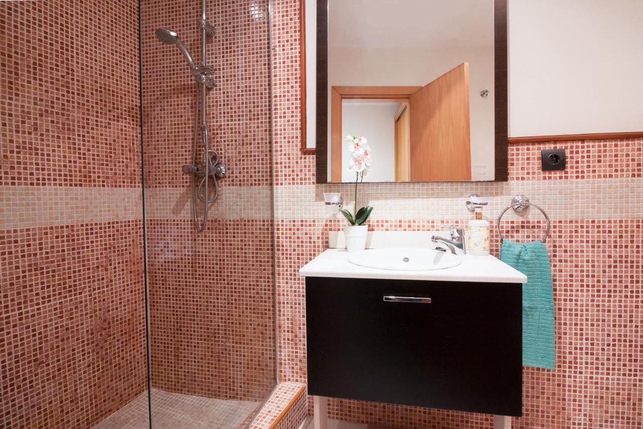 Sea & Wave Carreteria Apartment مالقة المظهر الخارجي الصورة